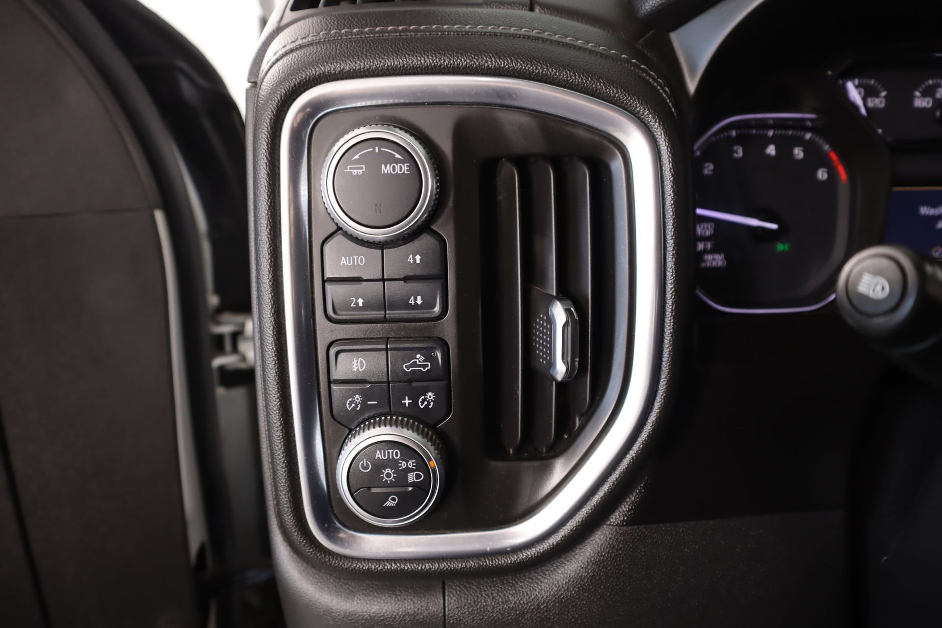 Used 2020 GMC Sierra 1500 SLT w/ SLT Premium Plus Package image 8