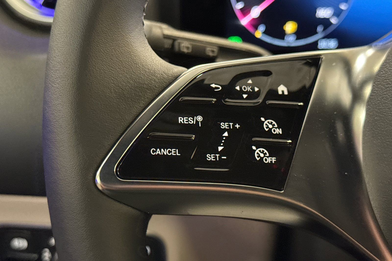 New 2025 Mercedes-Benz GLA 250 image 30