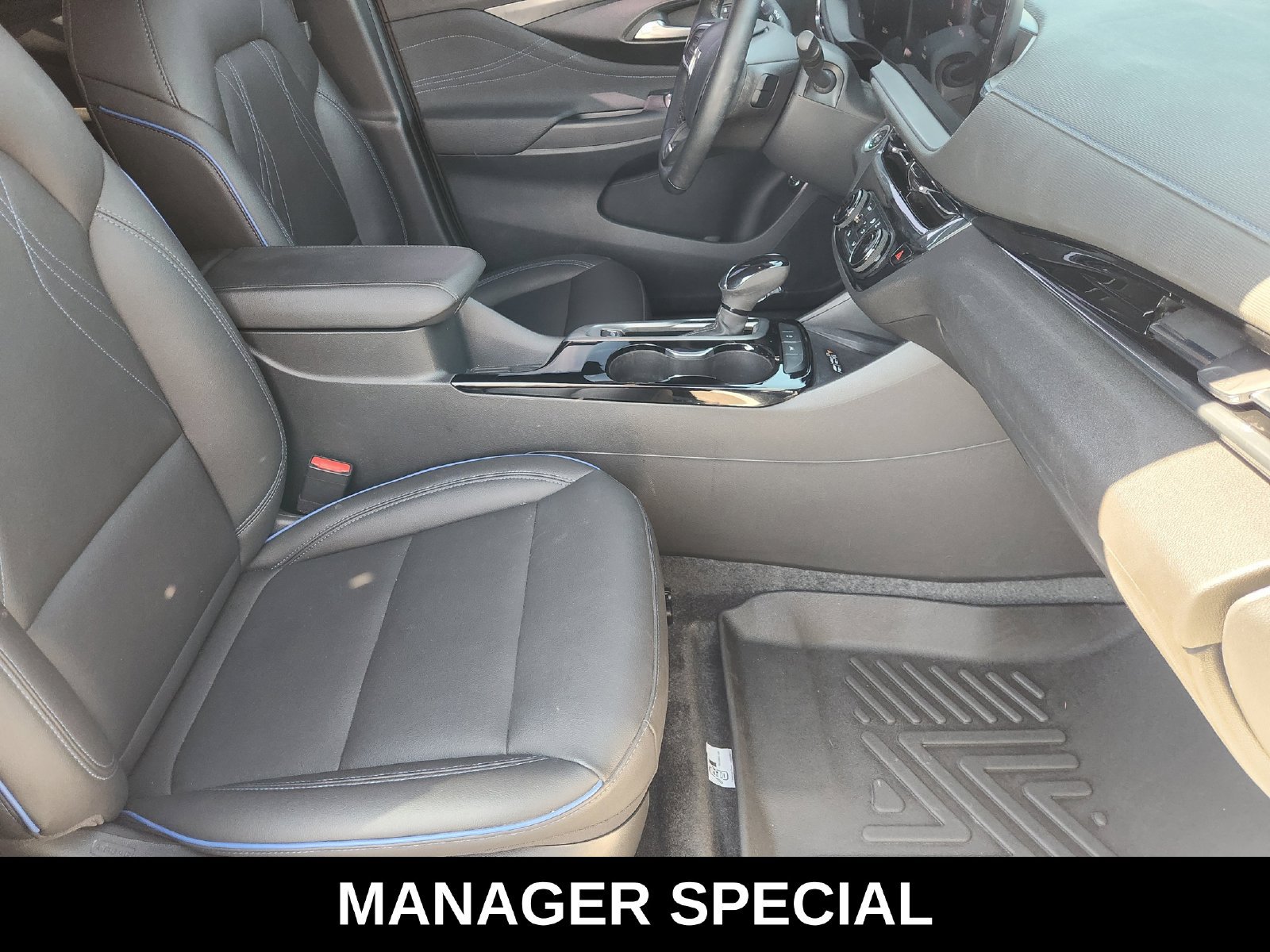 Certified 2025 Buick Envista Sport Touring w/ Convenience I Package FWD image 18
