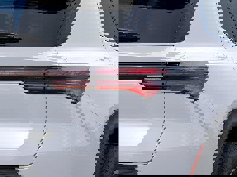 New 2026 Chevrolet Equinox EV LT image 11