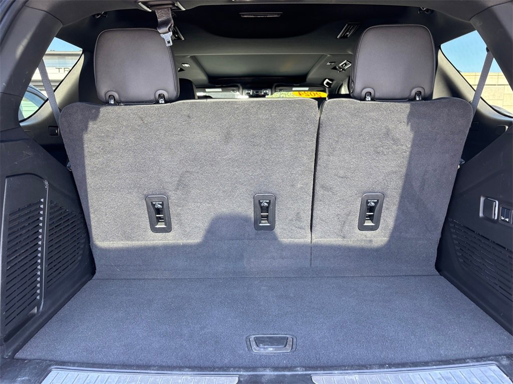 Certified 2024 Chevrolet Tahoe High Country image 32