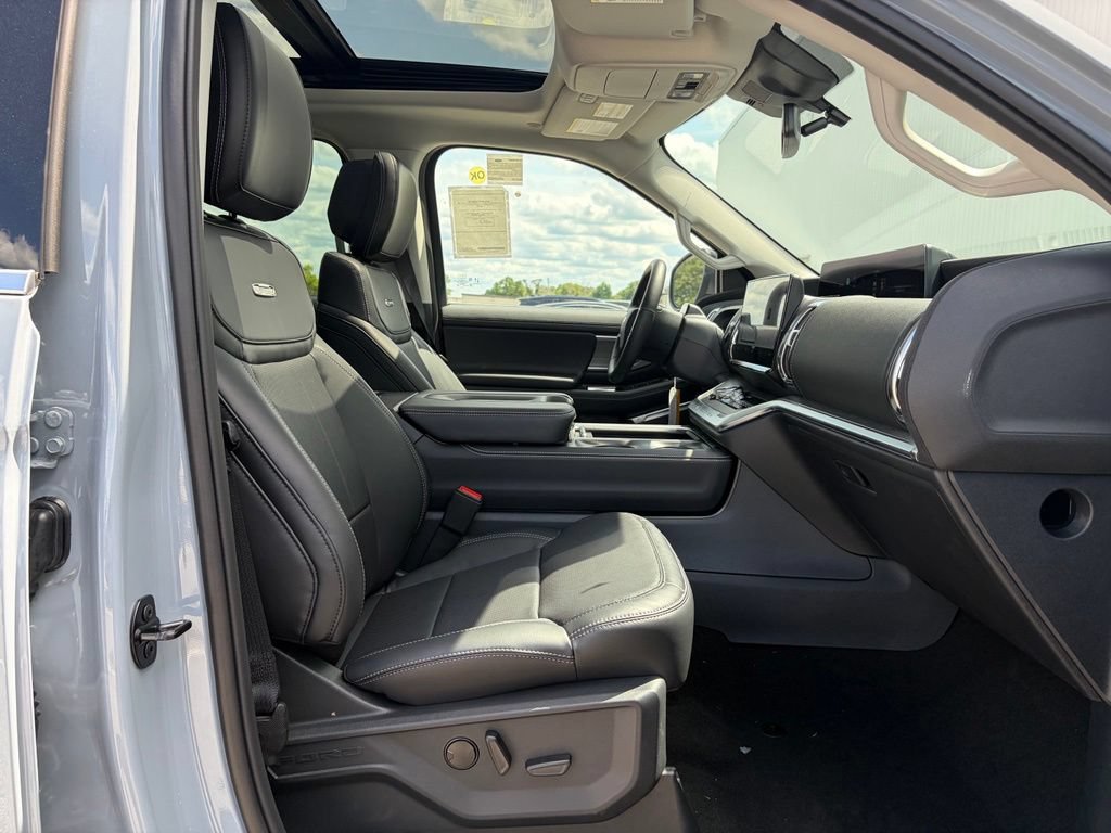 New 2026 Ford Expedition Max Platinum AWD/4WD image 27