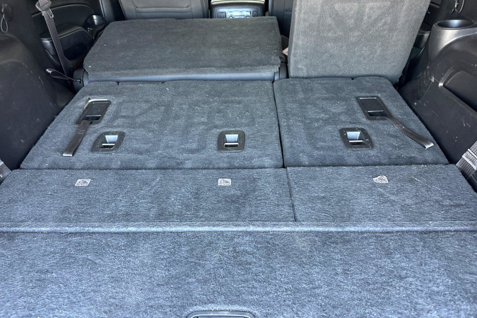 Used 2016 Chevrolet Tahoe LS RWD image 16