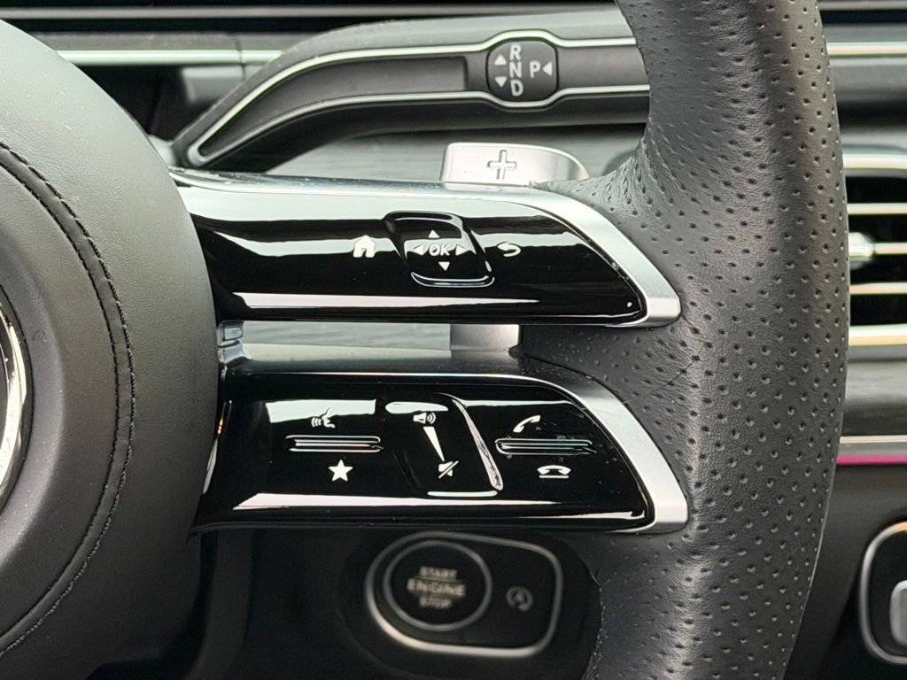 Used 2025 Mercedes-Benz GLS 450 4MATIC image 21