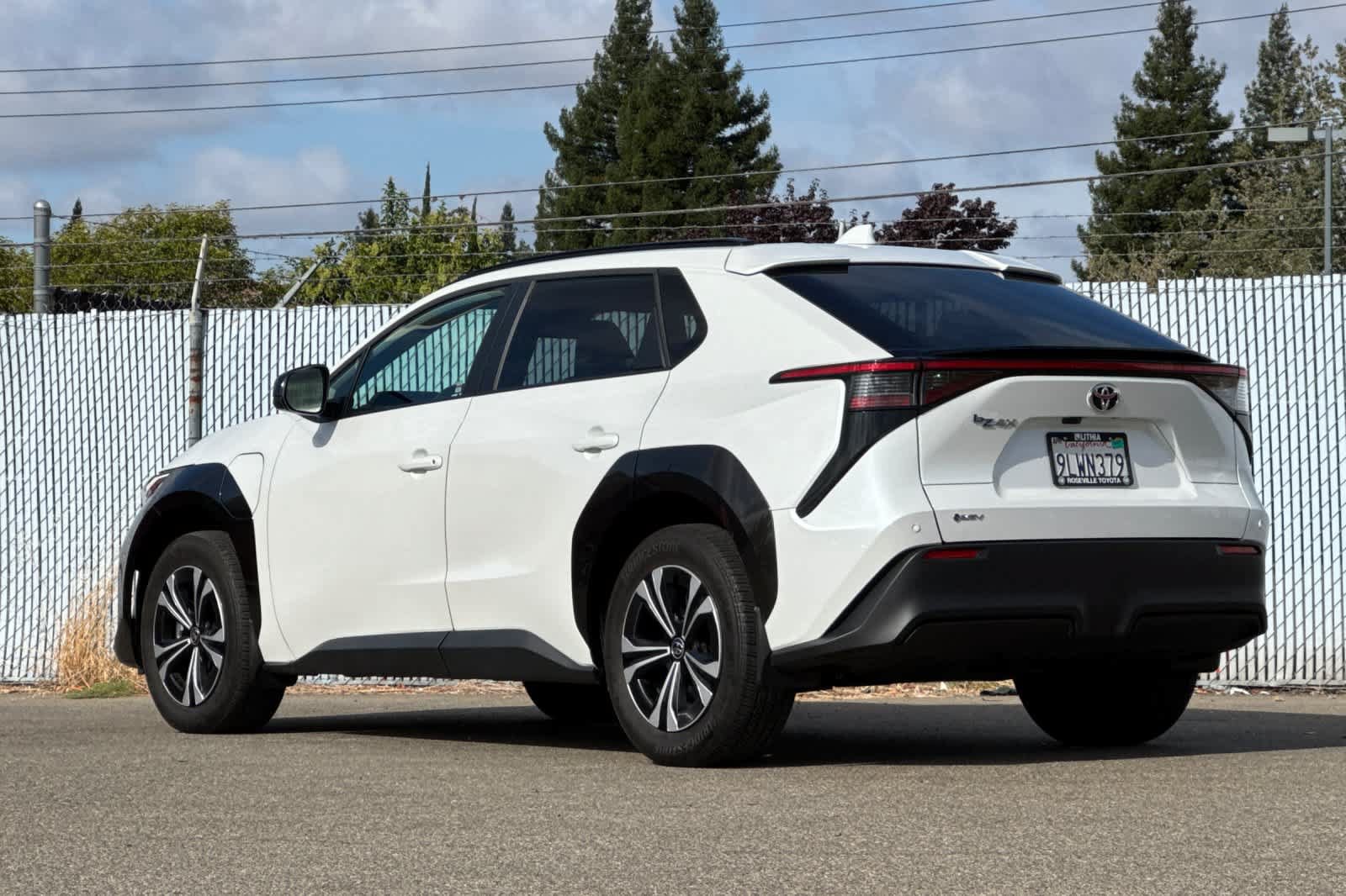 Certified 2024 Toyota bZ4X FWD image 5