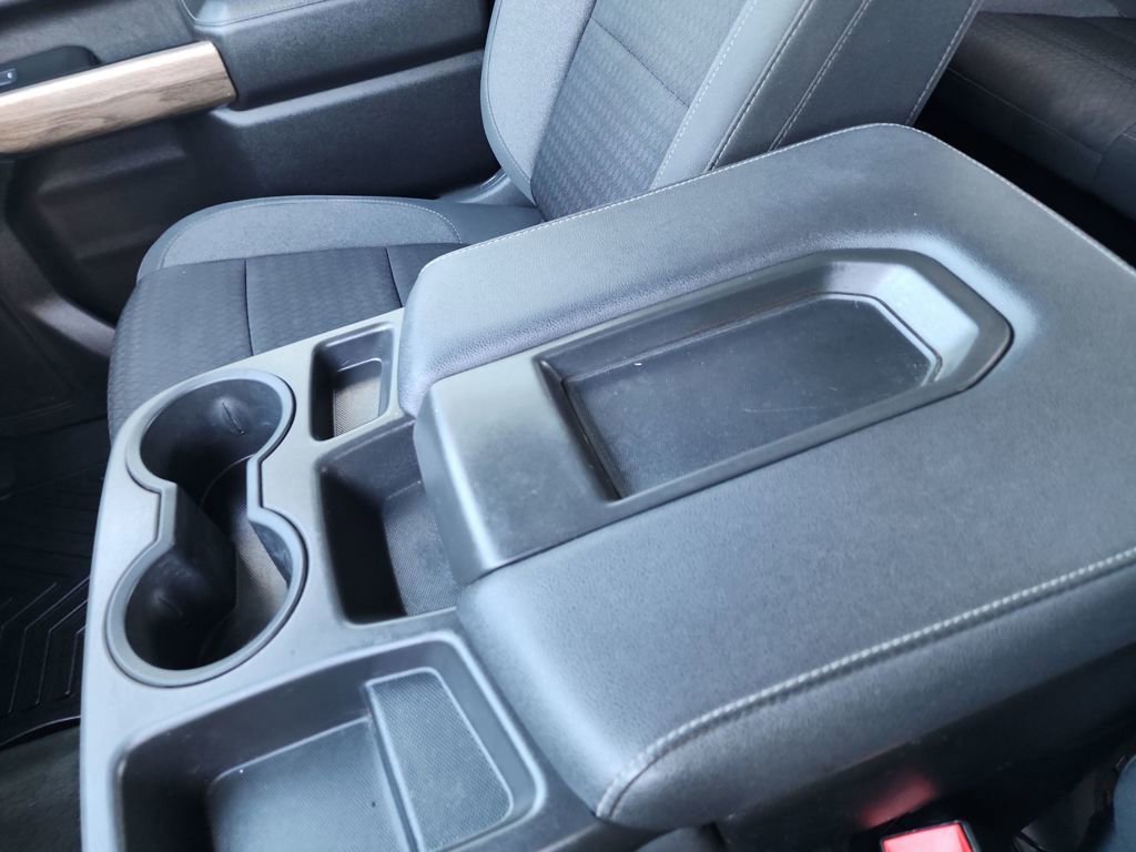 Used 2022 Chevrolet Silverado 2500 LT w/ Convenience Package image 33