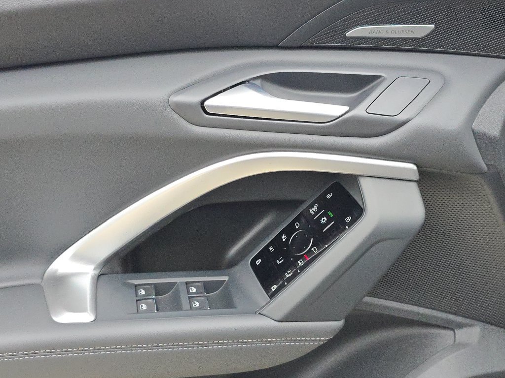 New 2026 Audi Q5 Premium Plus AWD/4WD image 19