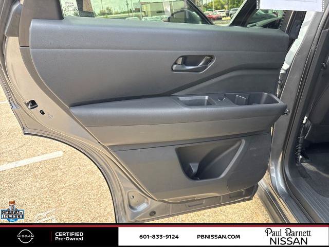 Certified 2025 Nissan Pathfinder SV FWD image 22