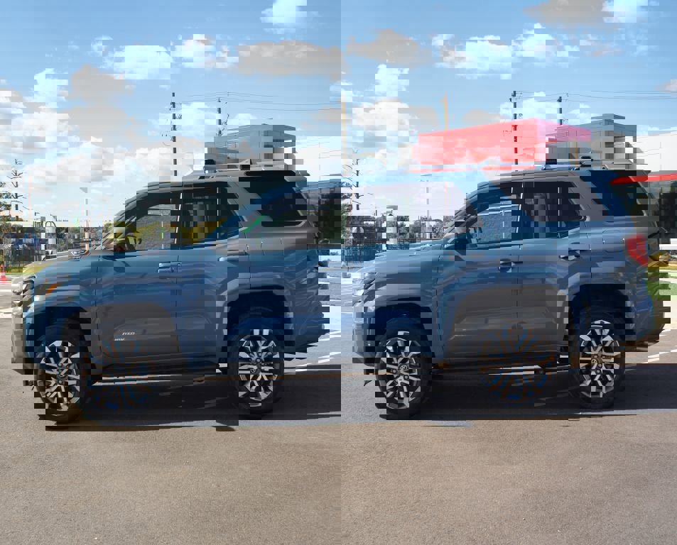 Used 2025 Toyota 4Runner Limited image 13
