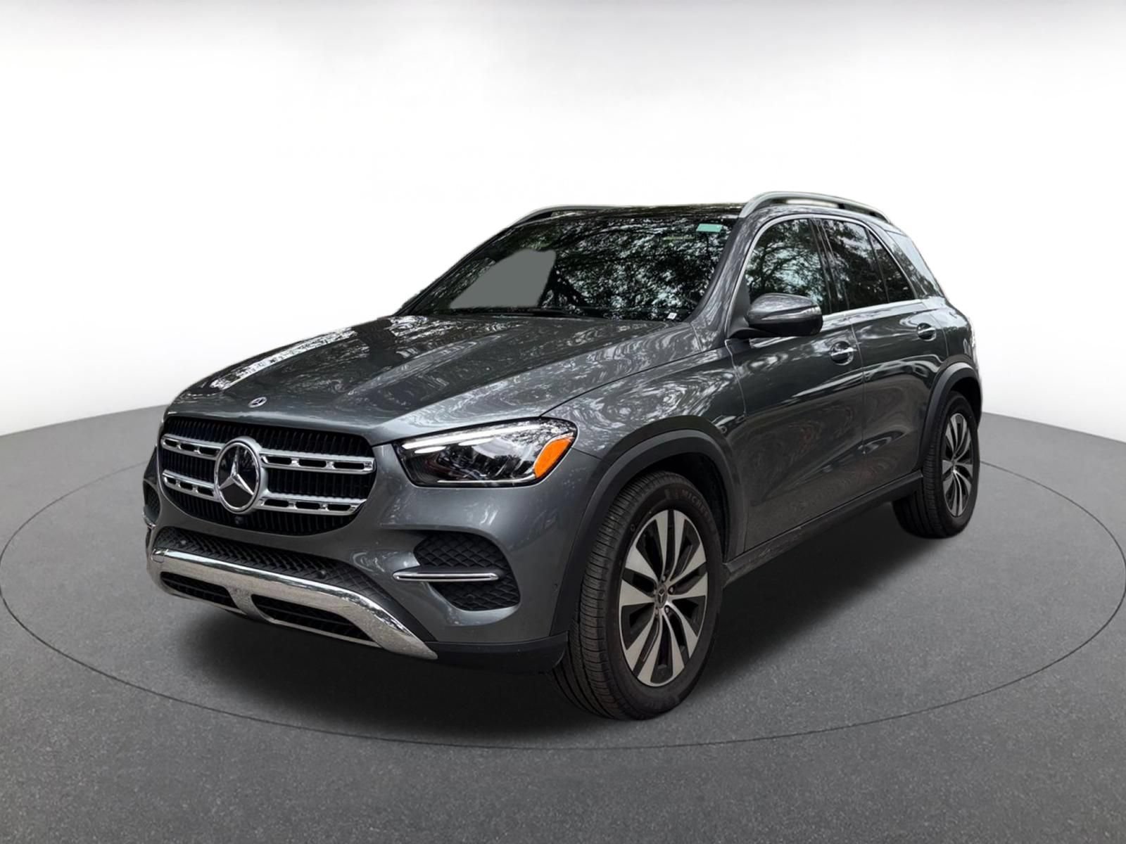 Used 2026 Mercedes-Benz GLE 350 4MATIC image 3
