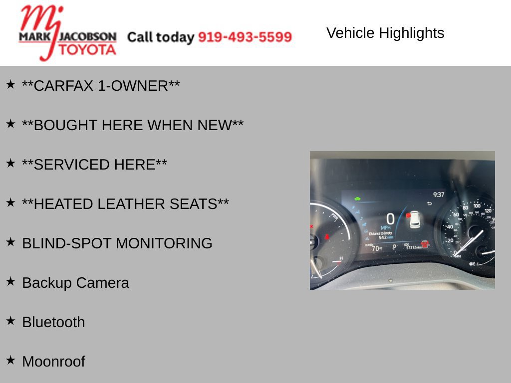 Used 2025 Toyota Sienna XLE FWD image 6