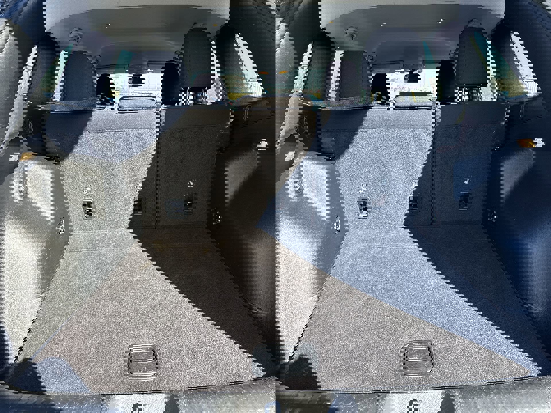 Used 2020 Jeep Cherokee Latitude image 24