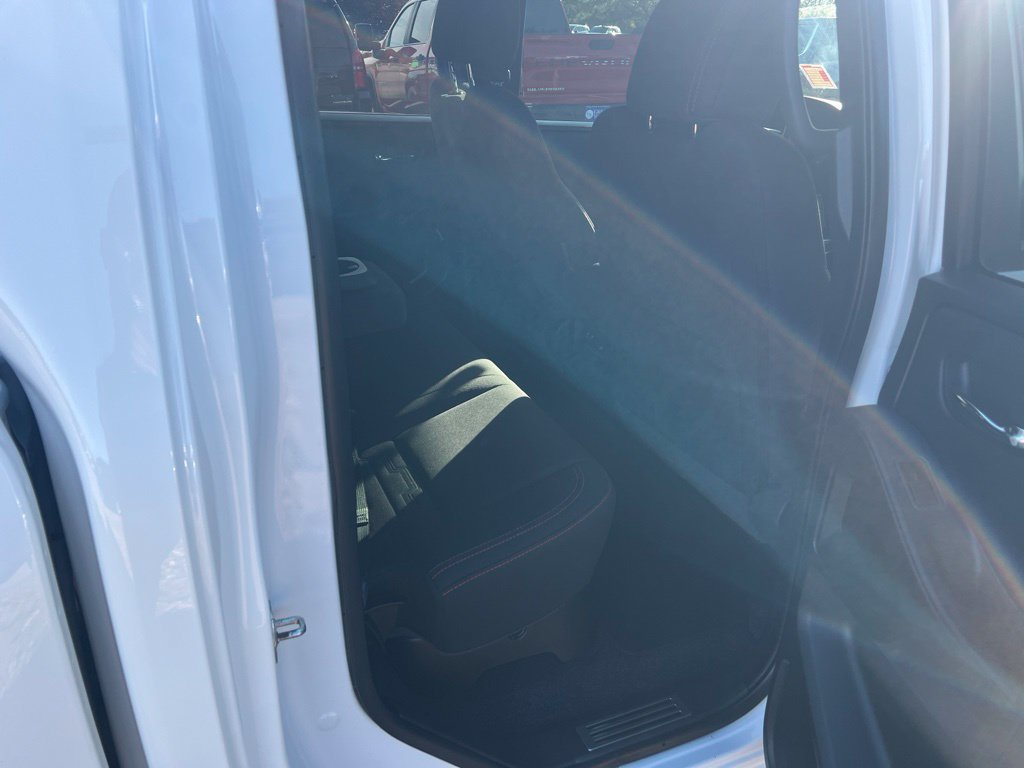 Used 2023 Nissan Frontier PRO-4X w/ Pro Convenience Package AWD/4WD image 13