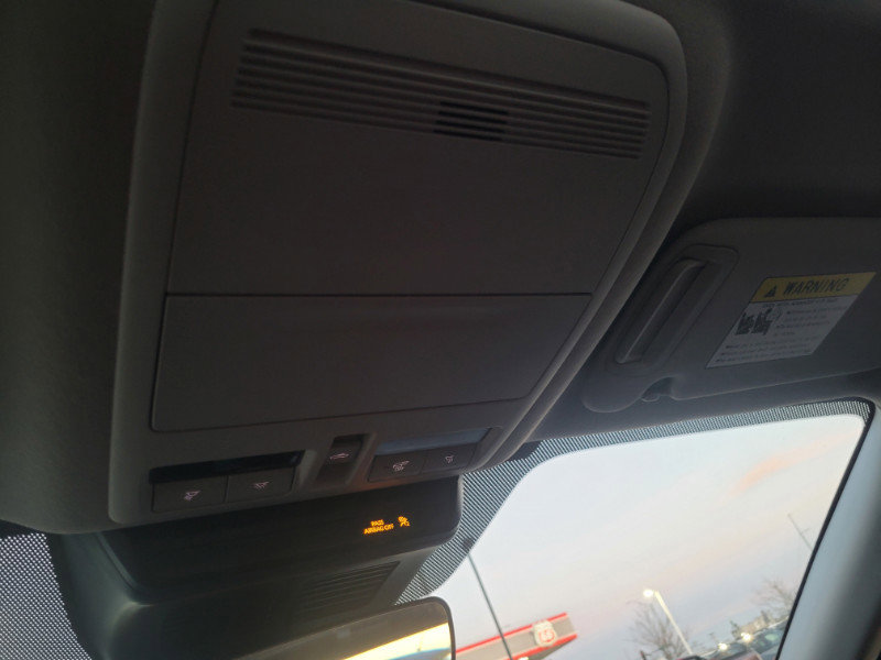 Used 2025 MAZDA MAZDA3 s image 40