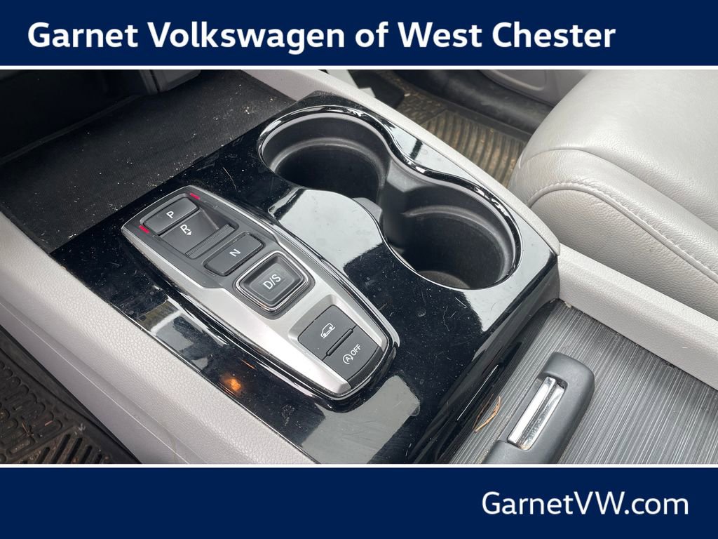 Used 2022 Honda Pilot Touring image 11