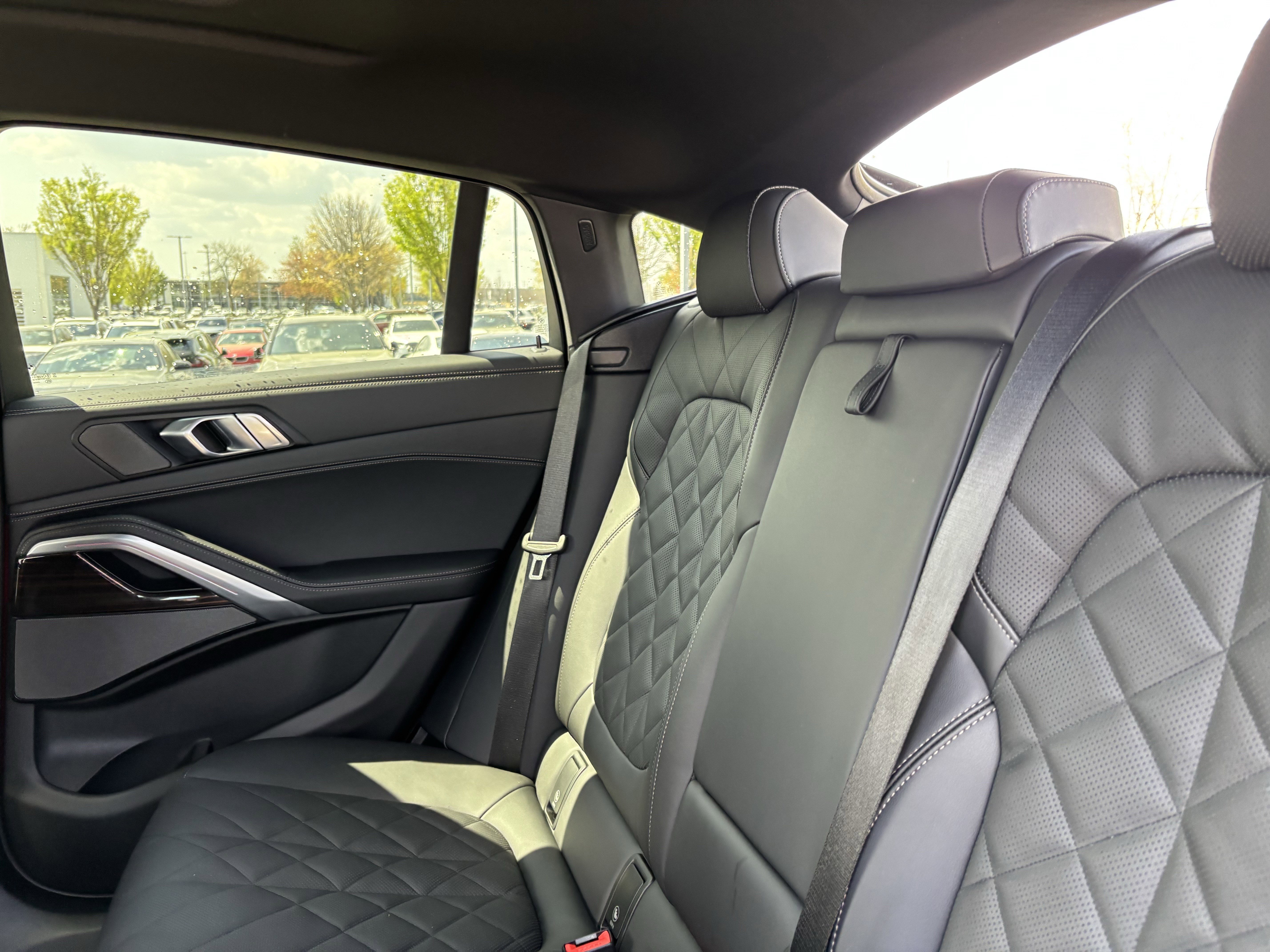 Certified 2026 BMW X6 xDrive40i AWD/4WD image 33