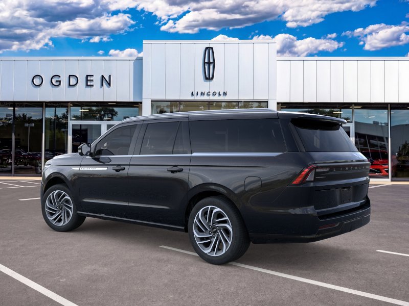 New 2026 Lincoln Navigator L Reserve AWD/4WD image 4