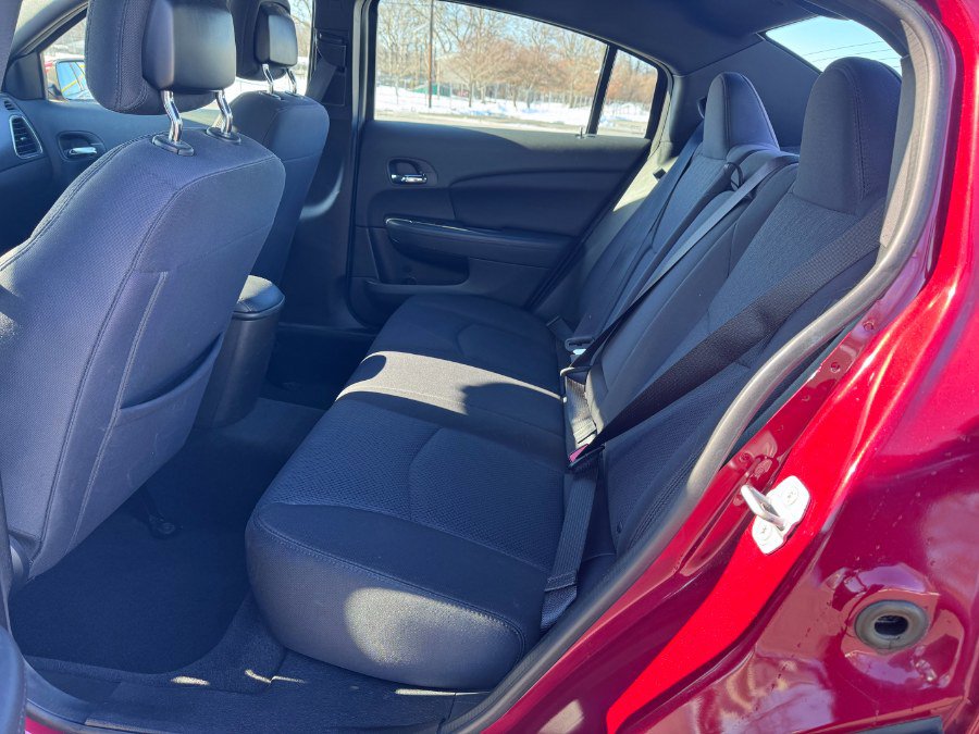 Used 2014 Chrysler 200 Touring image 9