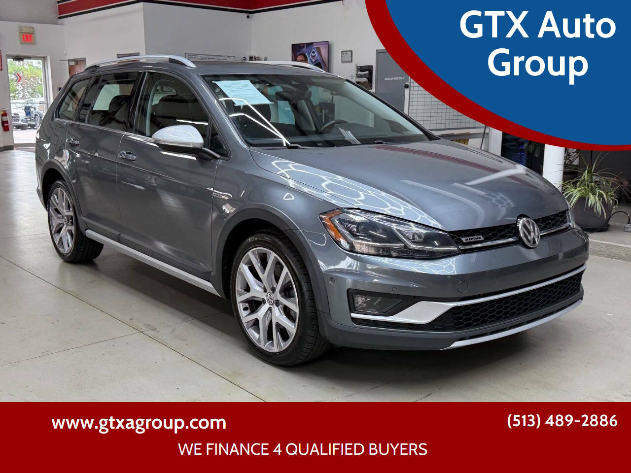 Used 2018 Volkswagen Golf Alltrack AWD/4WD image 1