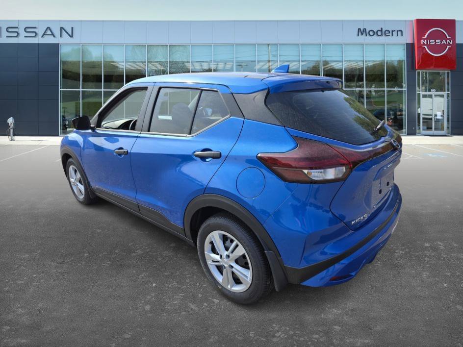 New 2025 Nissan Kicks Play S image 7