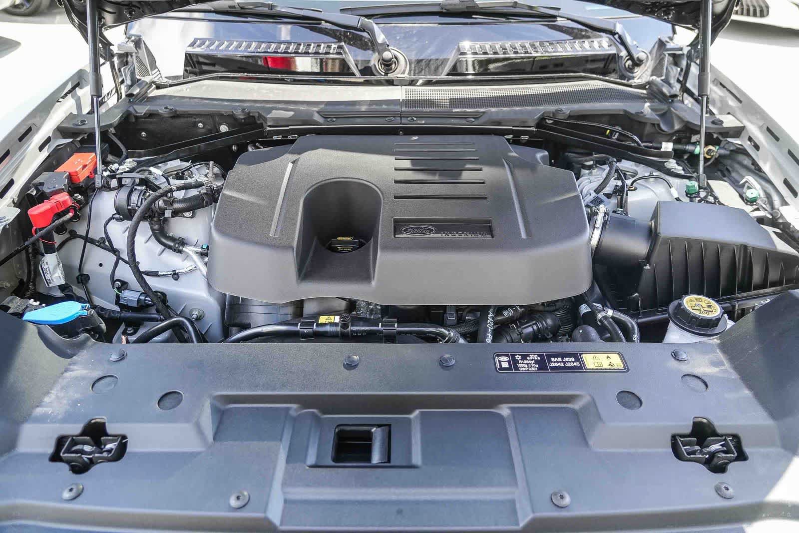 New 2026 Land Rover Defender 110 X AWD/4WD image 28