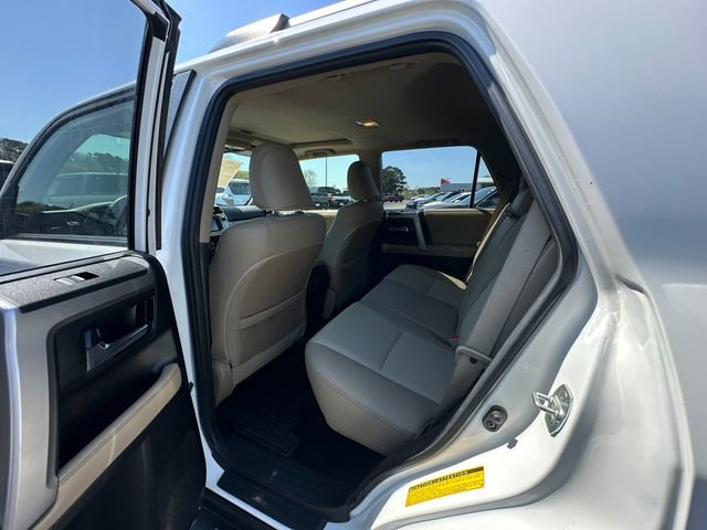 Used 2019 Toyota 4Runner SR5 Premium w/ Convenience Package AWD/4WD image 18