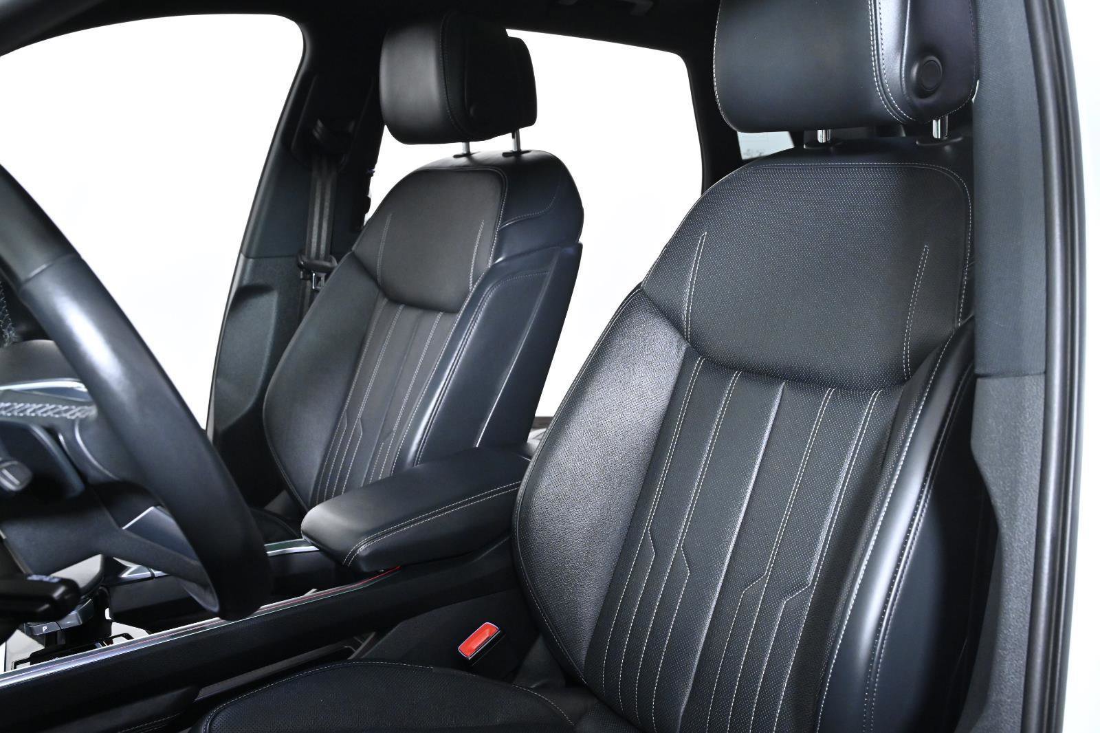 Used 2022 Audi e-tron Chronos image 23