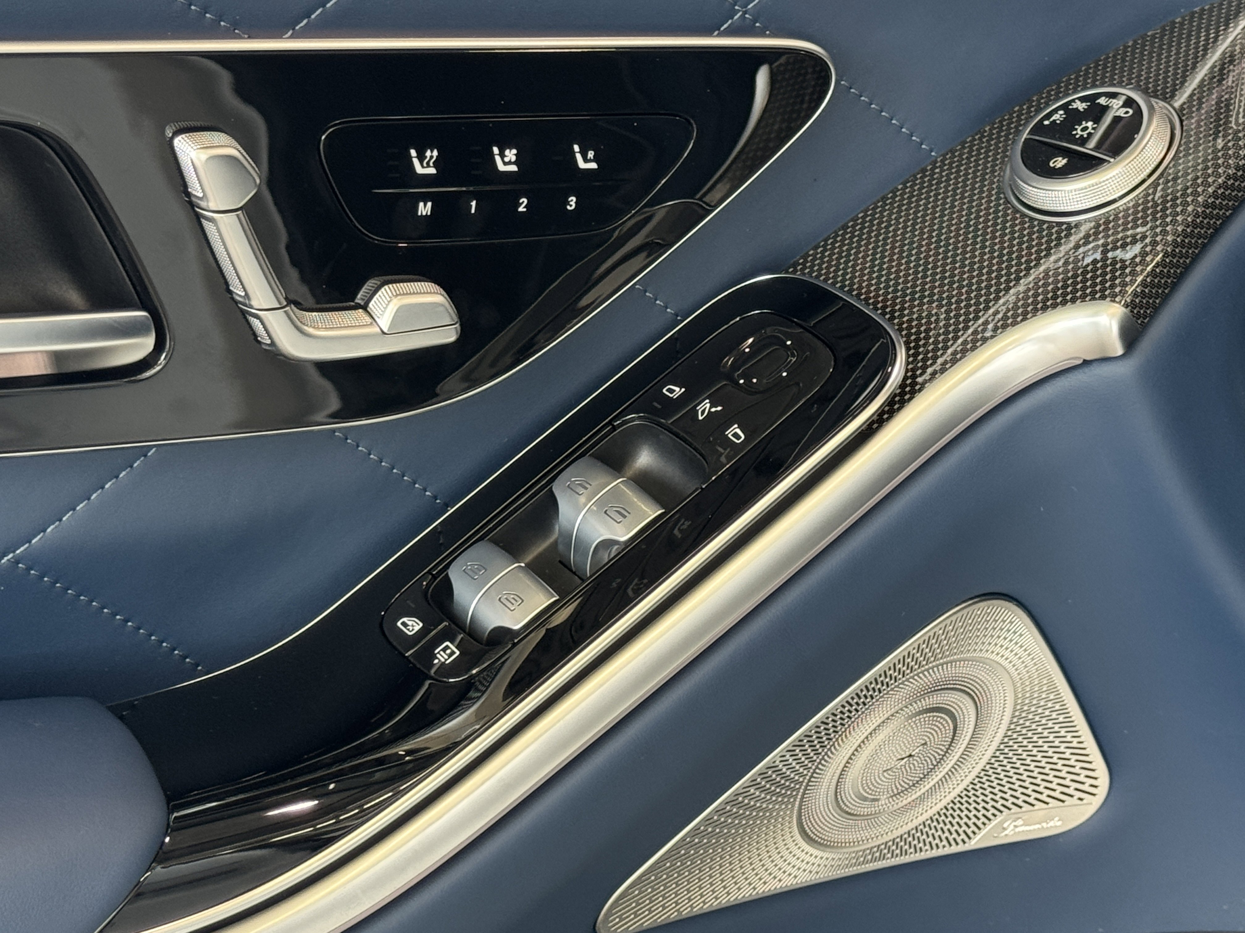 New 2026 Mercedes-Benz S 580 4MATIC Sedan image 16