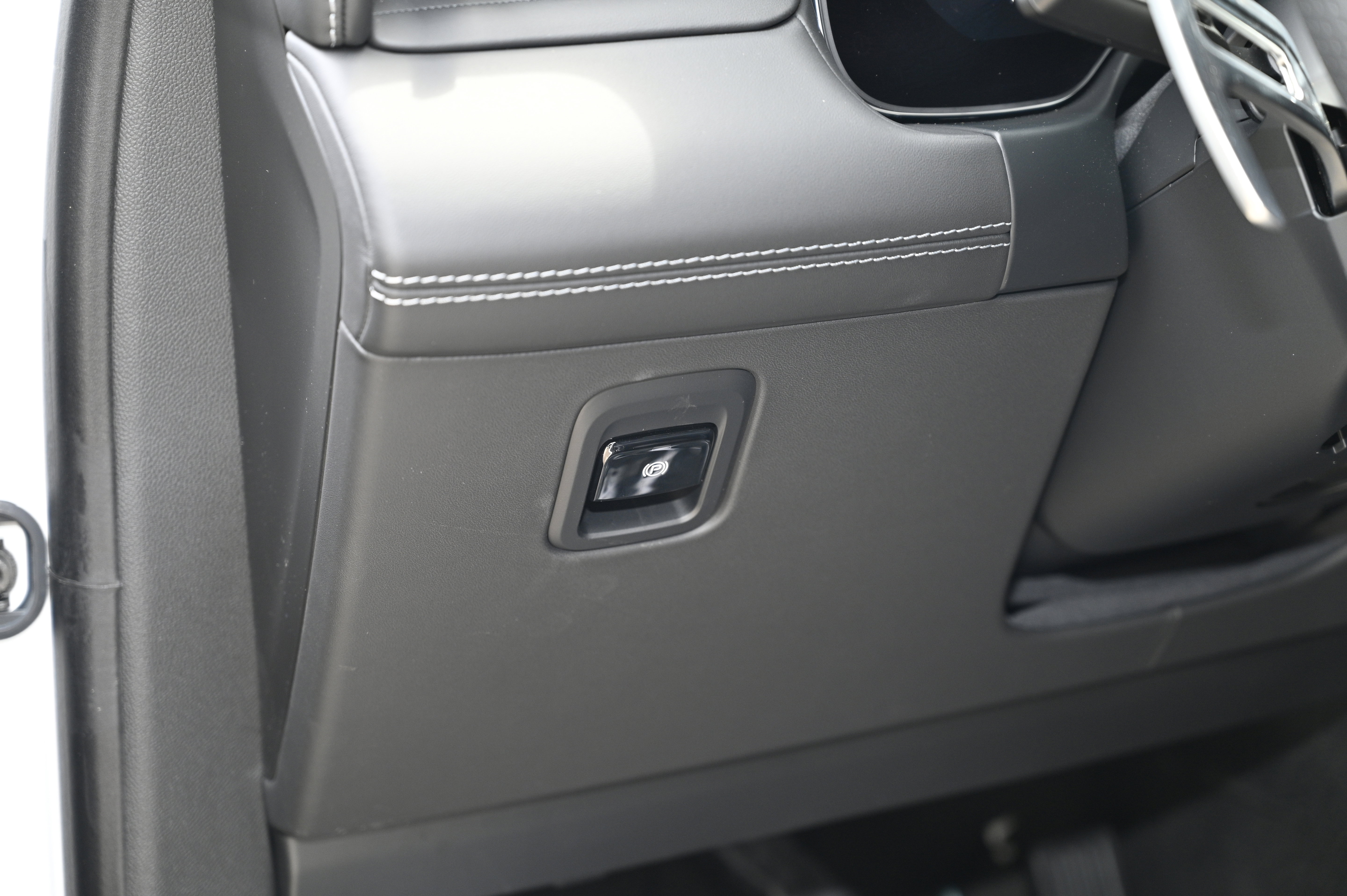 New 2025 Maserati Grecale GT image 22