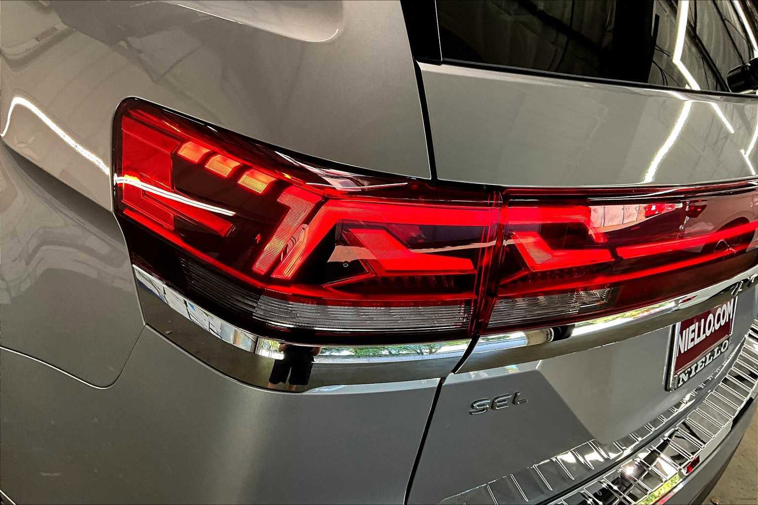 New 2026 Volkswagen Atlas SEL image 24