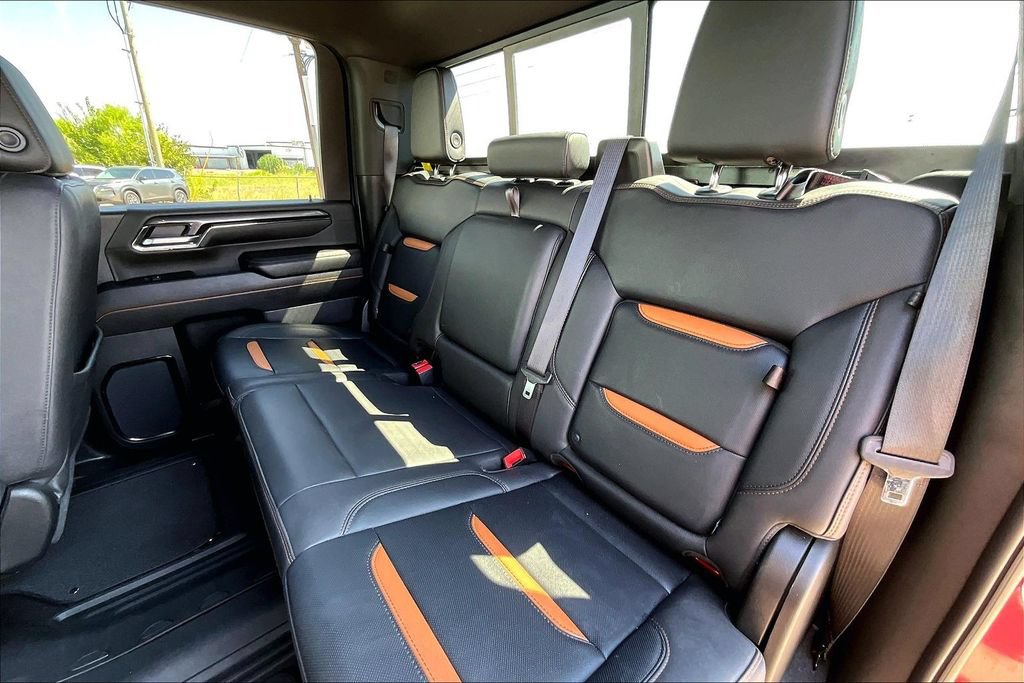 Used 2024 GMC Sierra 3500 AT4 w/ AT4 Premium Plus Package AWD/4WD image 32