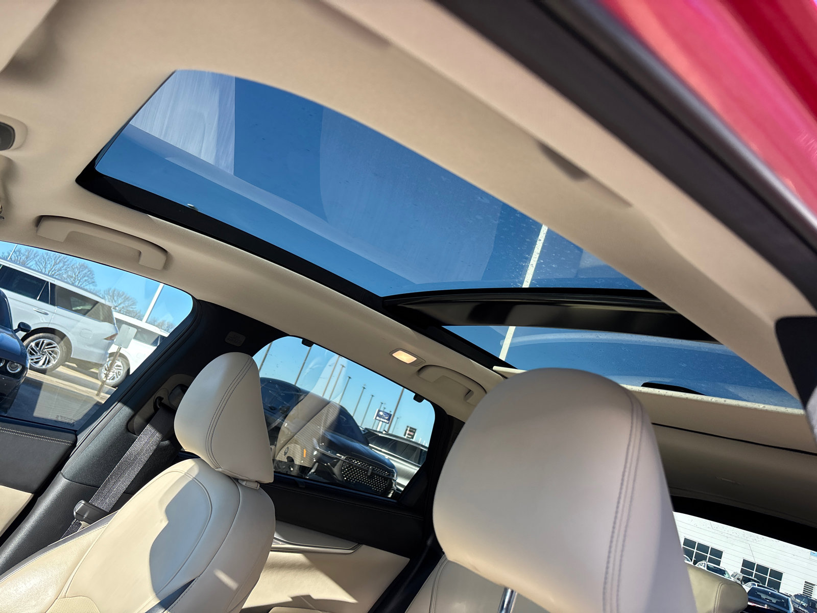 Used 2021 INFINITI QX50 Sensory w/ Accent Package image 26