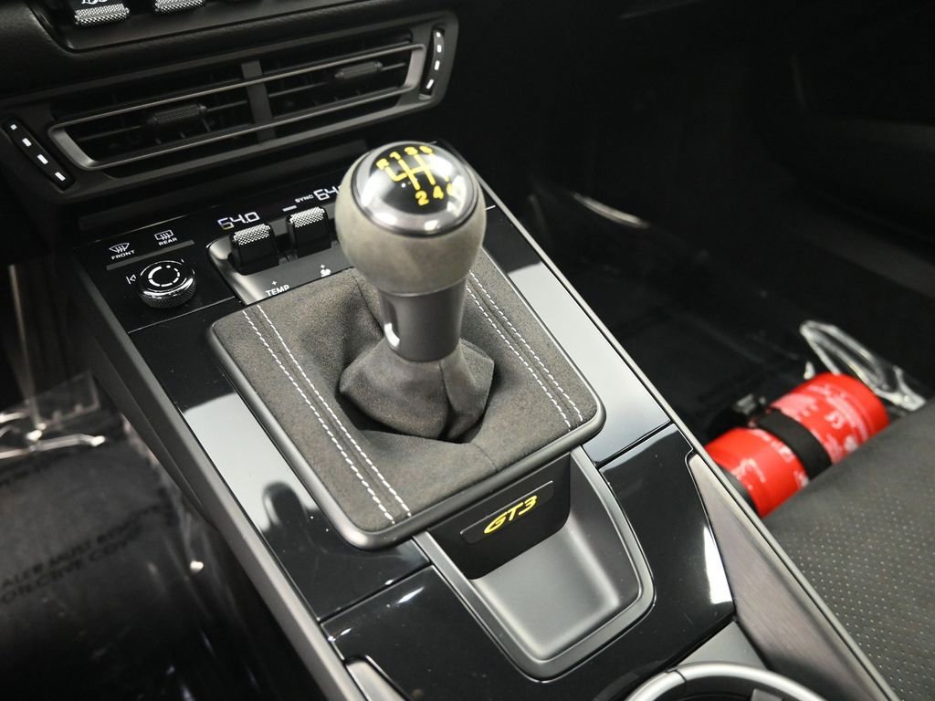 Certified 2022 Porsche 911 GT3 image 23