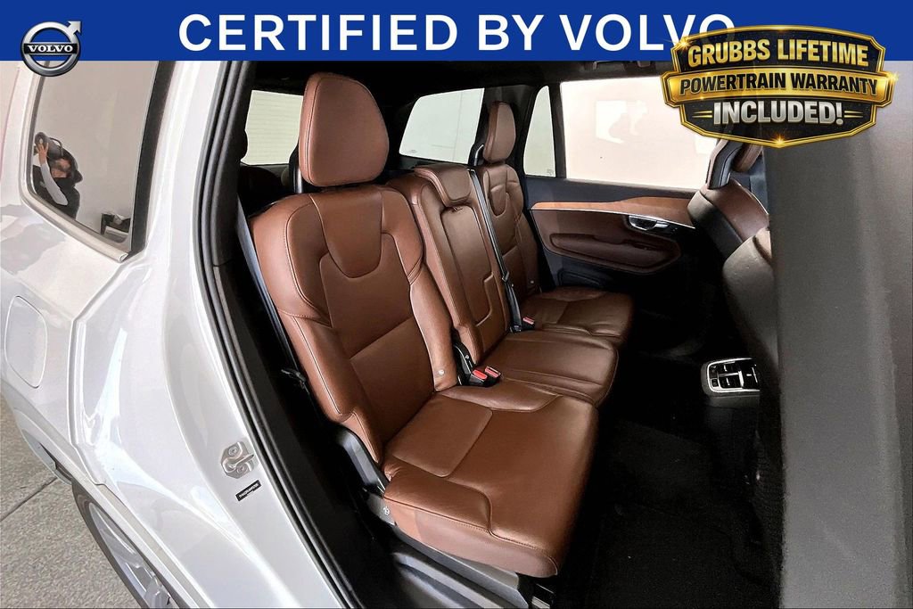 Used 2021 Volvo XC90 T6 Momentum w/ Climate Package AWD/4WD image 34