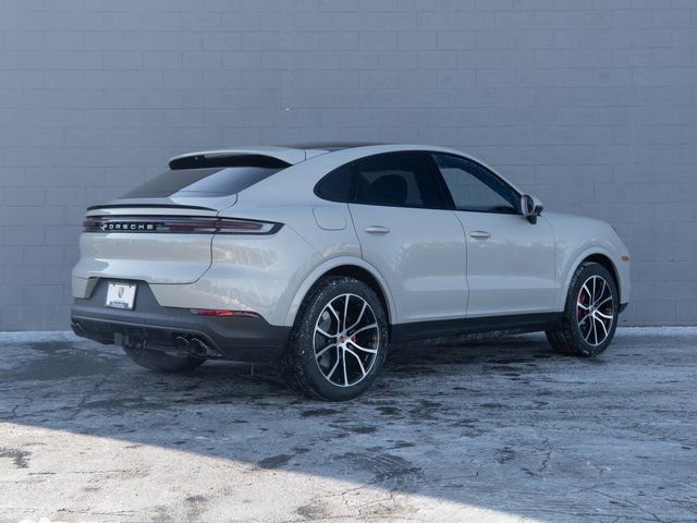 New 2026 Porsche Cayenne S image 7