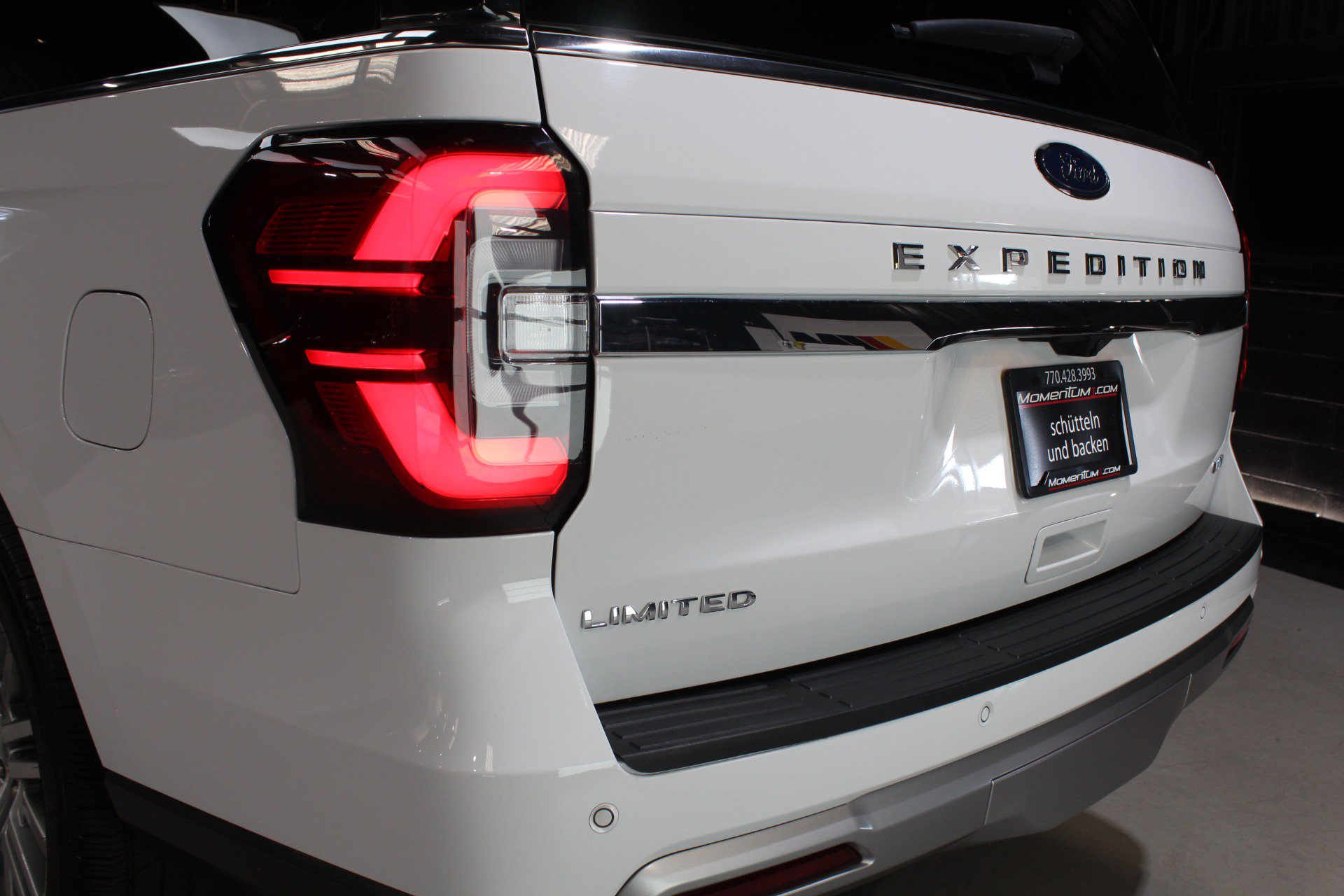 Used 2023 Ford Expedition Max Limited AWD/4WD image 10