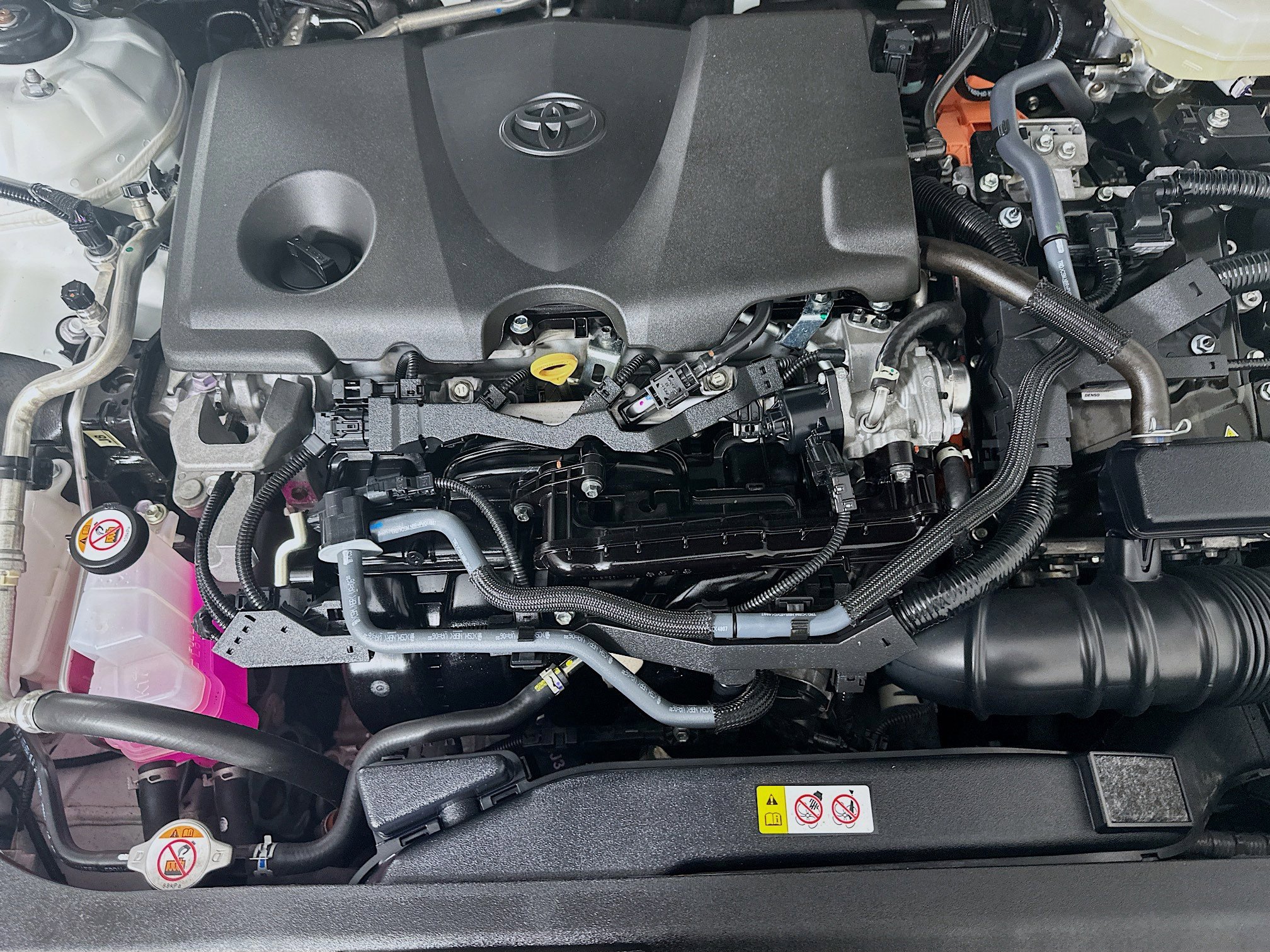 Used 2025 Toyota Camry LE image 33