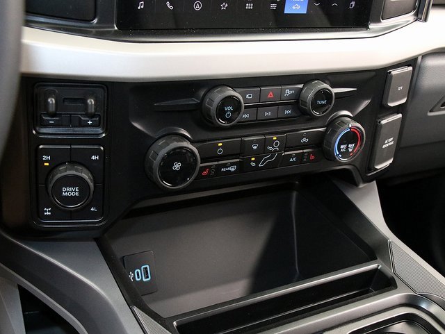 New 2026 Ford F250 XLT image 26
