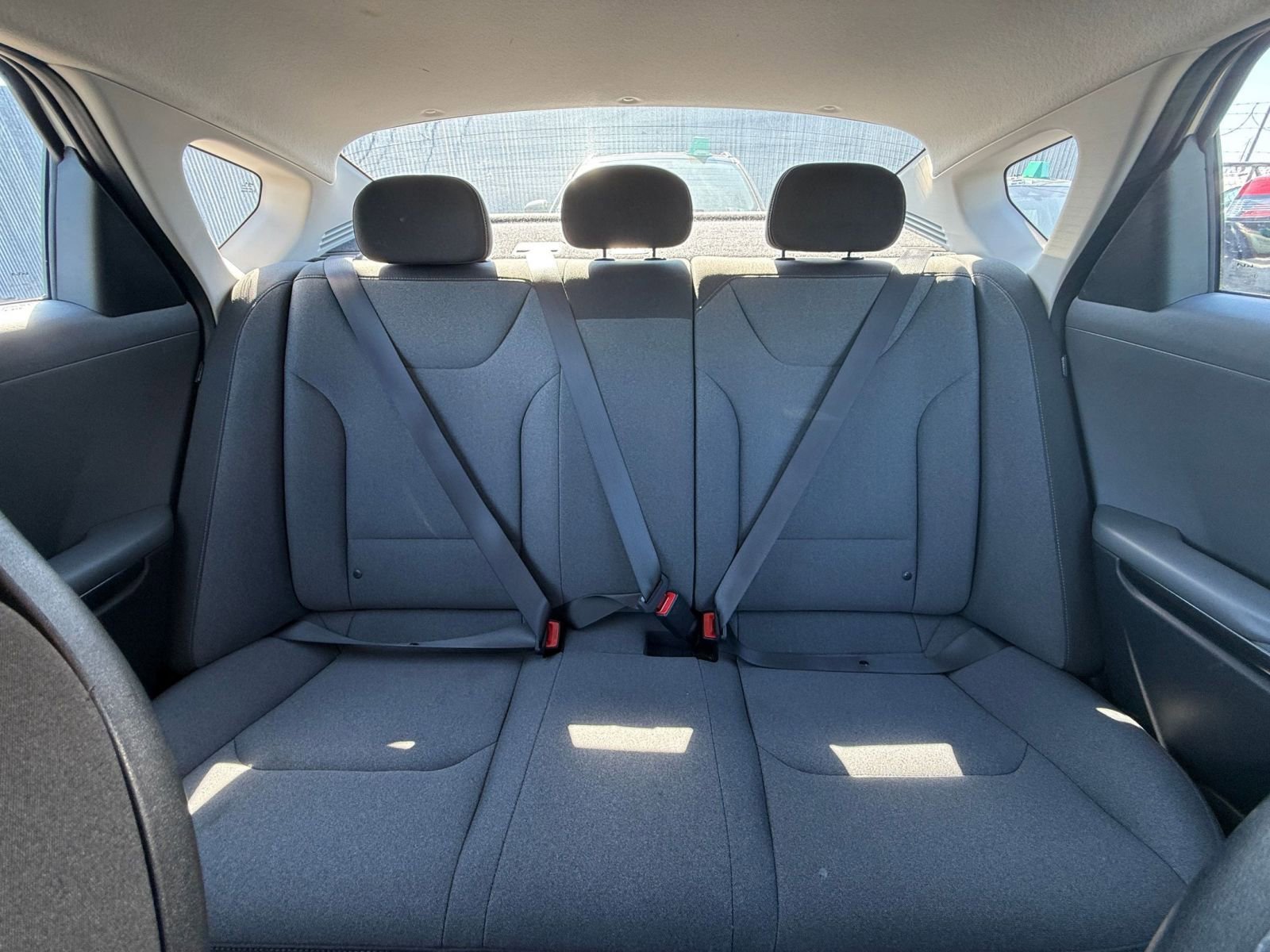Used 2025 Kia K4 FWD image 37