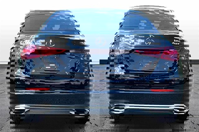 Certified 2025 Mercedes-Benz C 300 4MATIC Sedan image 8