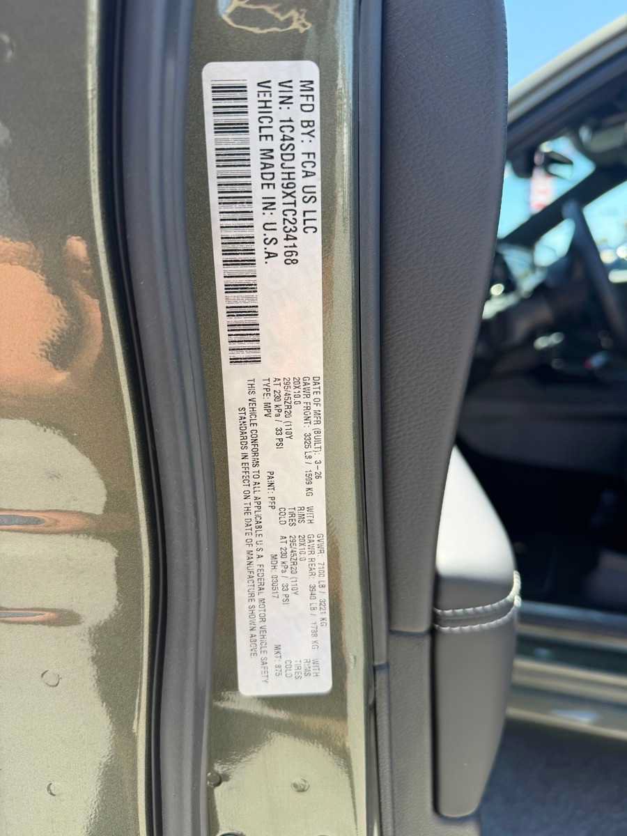 New 2026 Dodge Durango SRT Hellcat w/ 3rd Row Seating Group AWD/4WD image 40