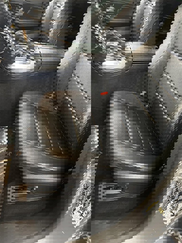 Used 2020 Mercedes-Benz GLE 350 4MATIC image 15