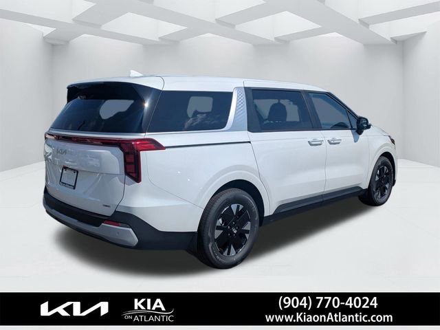 New 2026 Kia Carnival LXS FWD image 3