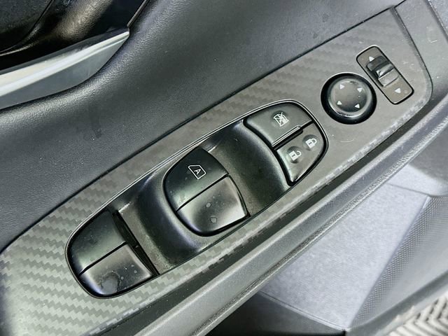 Used 2024 Nissan Sentra SV image 19