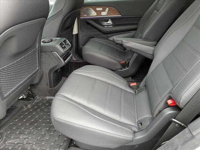 New 2025 Mercedes-Benz GLS 450 4MATIC image 15