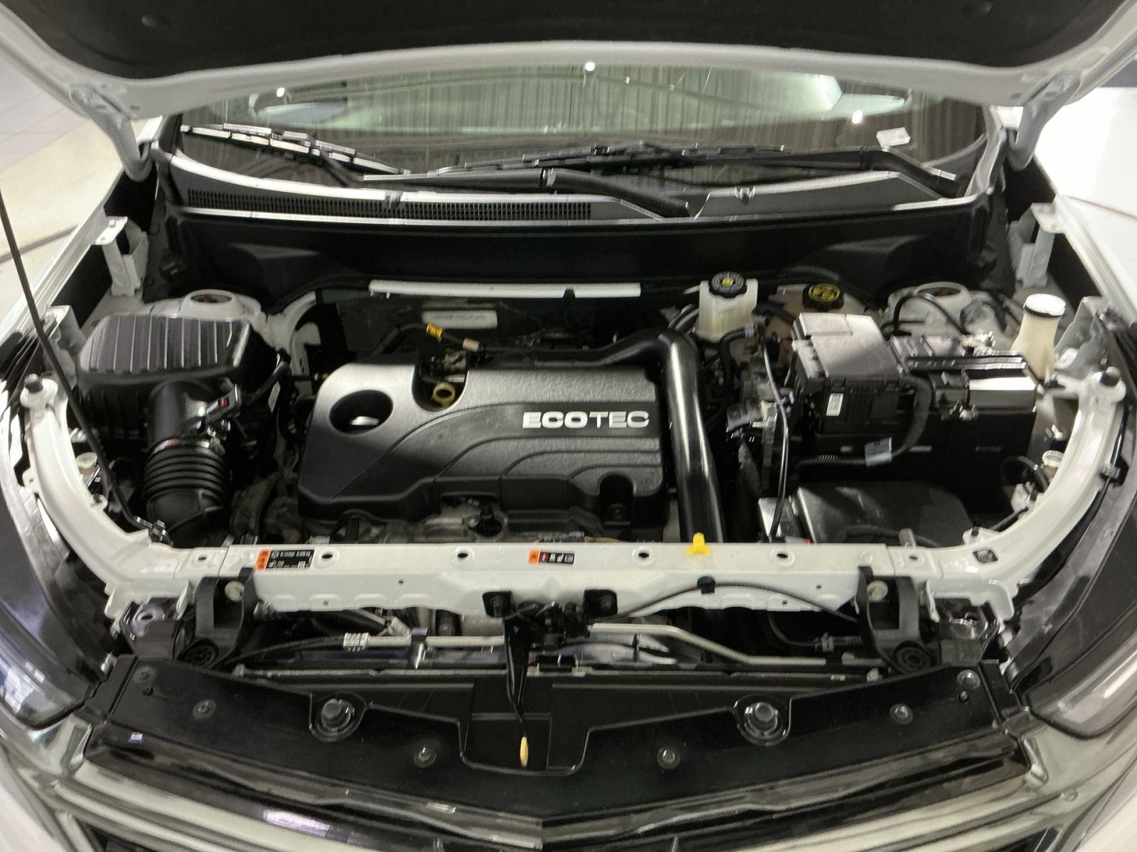 Used 2022 Chevrolet Equinox RS w/ RS Leather Package image 36