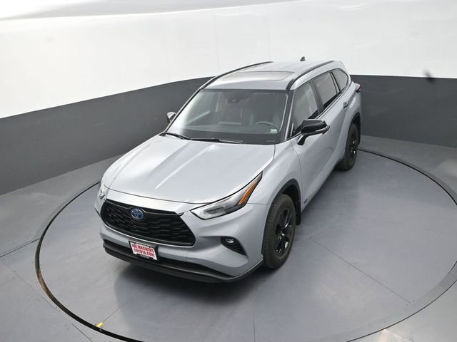 Used 2024 Toyota Highlander XLE image 31