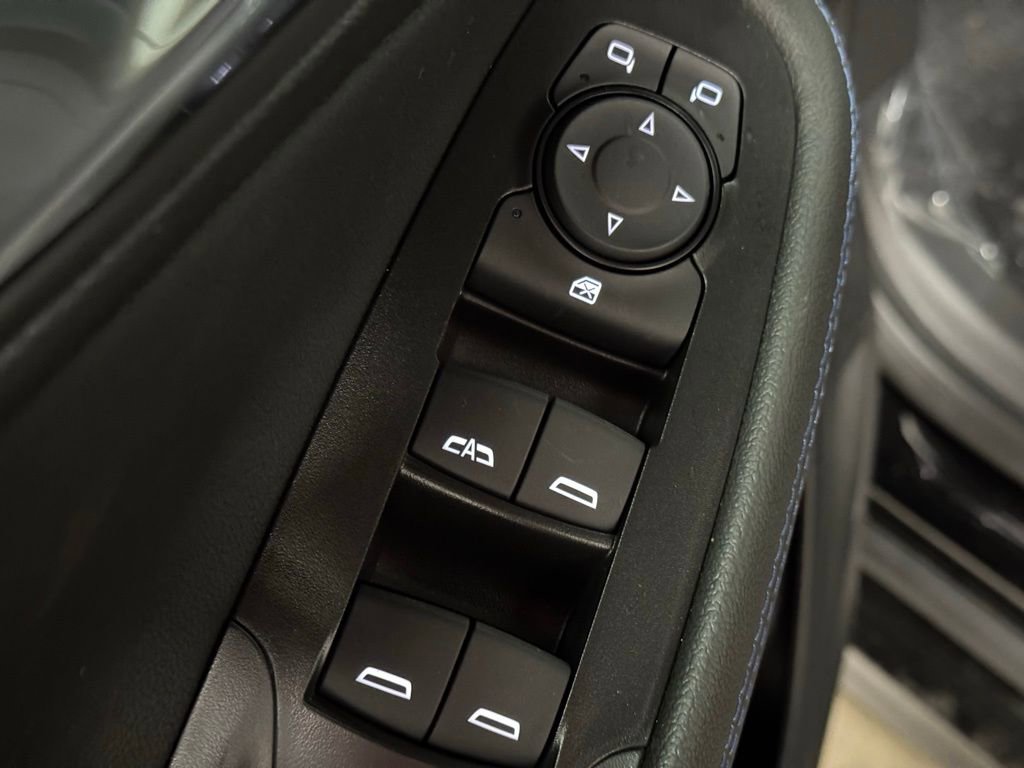 New 2025 Buick Encore GX Sport Touring image 22
