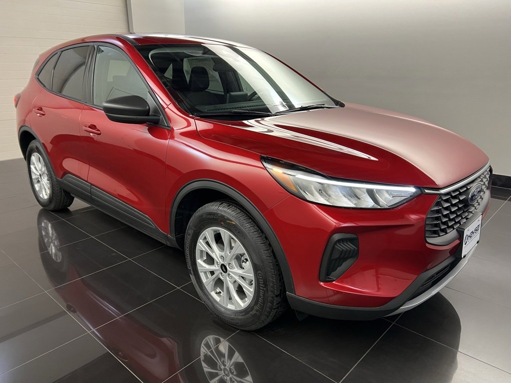 New 2025 Ford Escape Active w/ Cold Weather Package image 1