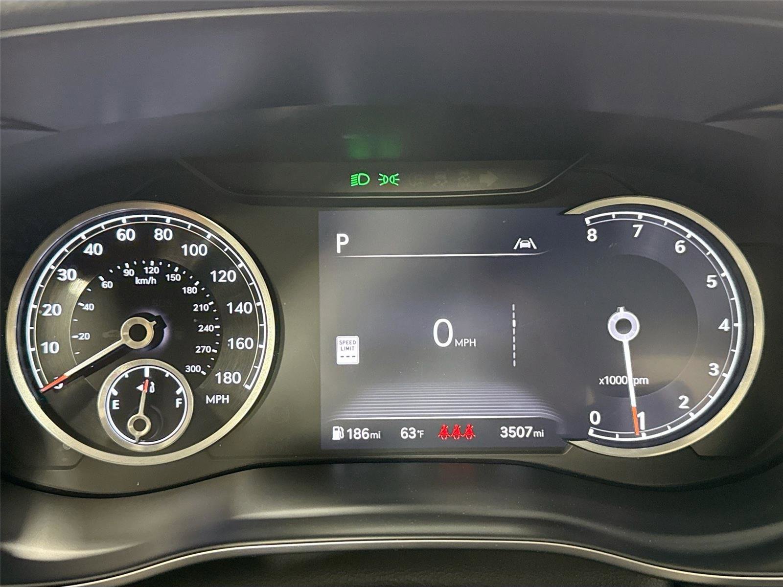 Used 2025 Genesis G70 3.3T Advanced AWD/4WD image 21